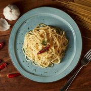 Una semplice pasta aglio, olio e peperoncino