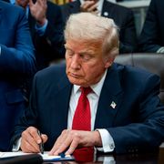 Trump ha firmato: finito lo shutdown