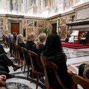 Il Papa durante l'udienza coi partecipanti al convegno promosso dalla Fondazione Child / Osservatore Romano