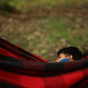 Bambini senza diritti, la Chiesa italiana alza la voce
