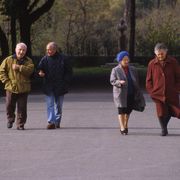 Cos'è l'"ageismo" e che effetti ha sugli anziani nella società