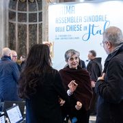 La Chiesa e la sinodalità: essere artigiani di comunità