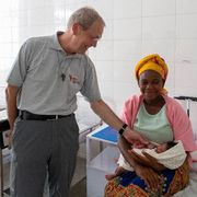 Reparti maternità, visite e formazione: «Così curiamo fino all’ultimo miglio»