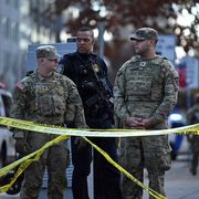 Usa, spari vicino alla Casa Bianca: feriti due uomini della Guardia nazionale