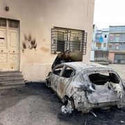 Incendiata l'auto del parroco: a Francofonte la comunità non si fa spaventare