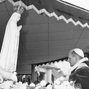 I tre documenti sulla missione posti sotto il manto dell'Immacolata