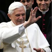 Nell'omelia inedita di Benedetto XVI la pazienza di Dio e l’albero della Chiesa