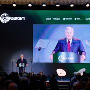 Manovra, ultimo miglio tra malumori