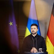 Il presidente ucraino Volodymyr Zelensky a Berlino per i colloqui con la delegazione Usa
