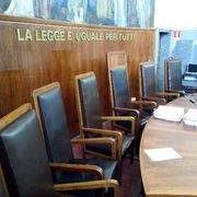 Le sentenze sgradite sono "politiche"? Il vizio del potere