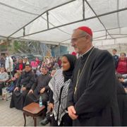 Un momento dell'incontro del cardinale Pizzaballa coi bambini / Vatican News