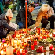 Dov’era Dio nel rogo di Crans? Stringeva i ragazzi tra le sue braccia