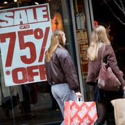 Sono iniziati i saldi (che però non sono più quelli di una volta)