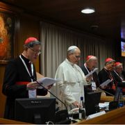 Leone XIV al Concistoro straordinario che ha richiamato a Roma 170 cardinali da tutto il mondo / Vatican Media