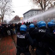 L'allarme dei giuristi sul pacchetto sicurezza: «È fuori dal solco tracciato dalla Carta»