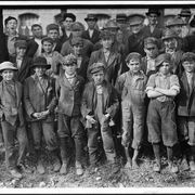 La (difficile) terza via cattolica tra capitalismo e socialismo