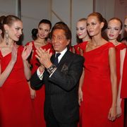 La morte di Valentino (dopo Armani) è la chiusura di un ciclo per la moda italiana