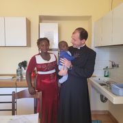 Don Stefano Bisio, parroco delle parrocchie di San Giovanni Battista, Santi Angeli Custodi e San Gerolamo di Quarto a Genova