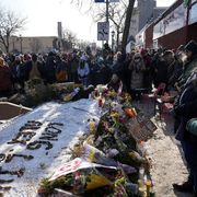 Negli Usa cresce la rabbia contro l'Ice, due ex presidenti scendono in campo