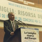 Carlo Casini al Palazzo dei Congressi di Firenze nel 1994
