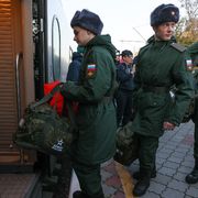 Soldati russi in partenza per il fronte