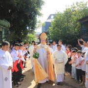 «Io, vescovo in Cambogia, e la risurrezione della Chiesa dopo i Khmer rossi»