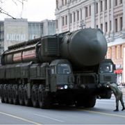 È scaduta l’intesa fra Usa e Russia: da oggi il mondo rischia l’anarchia nucleare