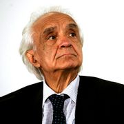 Morto Zichichi, fisico e divulgatore che portò la complessità in Tv