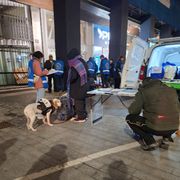 Un momento del censimento dei senzatetto a Milano