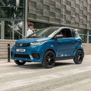 Frena il mercato dei quadricicli, ma c'è una francese che piace all'Italia