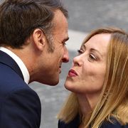 Il presidente francese Macron e la premier italiana Meloni REUTERS/Guglielmo Mangiapane