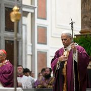 La visita a Castro Pretorio, l'appello per la pace in Ucraina: la domenica di Leone XIV