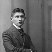 Intramontabile Kafka: straniero, ma uno di noi