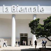 Liberiamo l'arte dalla logica dello statalismo