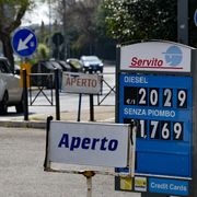 L'intervento sulle accise è stato rinviato, il caro benzina resta