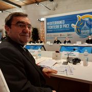 «Io vescovo in Libano, la violenza e i genitori uccisi. No a chi giustifica la guerra con la religione»