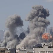 Il mondo brucia e noi guardiamo: l’illusione che ci sta portando al punto di non ritorno