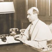 L'alba delle Ardeatine: le suppliche a Pio XII