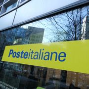 Poste ingloba Tim: ecco perché e cosa succede ora