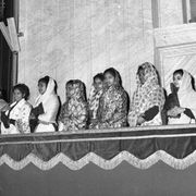Alcune delle donne presenti al Concilio Vaticano II. La foto è del 16 novembre 1964