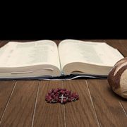 Non solo "detox" ma spazio a Dio: vi spieghiamo il vero senso del digiuno cristiano