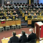 Francia, la linea di Leone XIV su scuole cattoliche, lotta gli abusi e Messa in rito antico