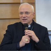 Referendum, fine vita, famiglia nel bosco: l’arcivescovo Baturi invita alla responsabilità