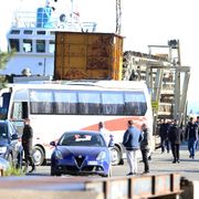 Via libera alla stretta sui rimpatri: cosa ha deciso l’Europa