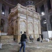 Gerusalemme, Santo Sepolcro vietato al cardinale Pizzaballa e al Custode padre Ielpo