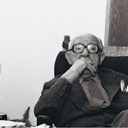 La "riconversione" del Nobel:
«In Laxness rivive l’Islanda cattolica»