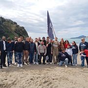 Oltre 100 detenuti hanno ripulito spiagge e spazi urbani dai rifiuti