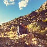 Giusto vietare i coltelli, ma la montagna non è la città