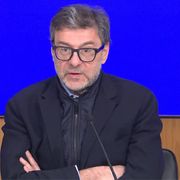 Via libera del Consiglio dei ministri al nuovo decreto carburanti