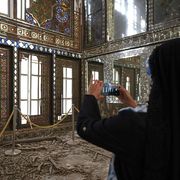 In Iran taglia sul pilota Usa abbattuto. E Trump rilancia l'ultimatum